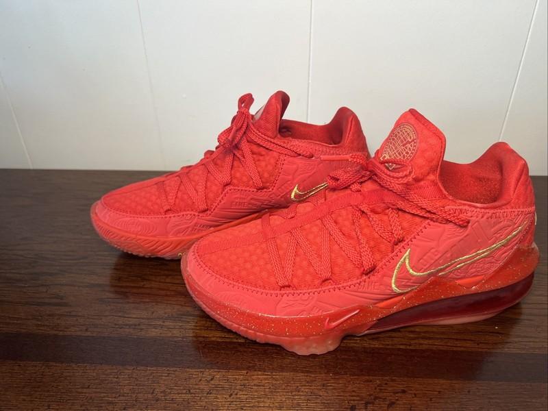 Nike LeBron 17 Low Titan Men’s Size 8.5 Red Athletic Shoes Sneakers CD5008-600