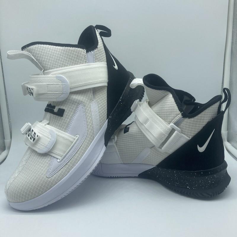 Nike Lebron Soldier XIII 13 SFG TB Men Sz 11-12 Basketball Shoe CN9809-113 White