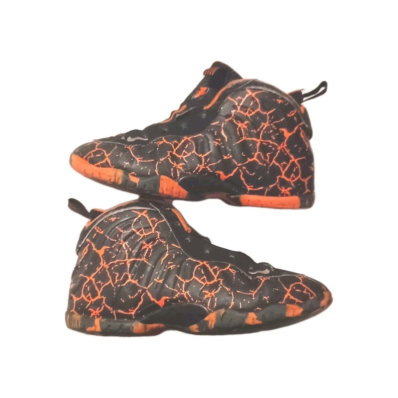 NIKE Little Posite One Lava Youth Sneakers Beaters Size 2.5Y