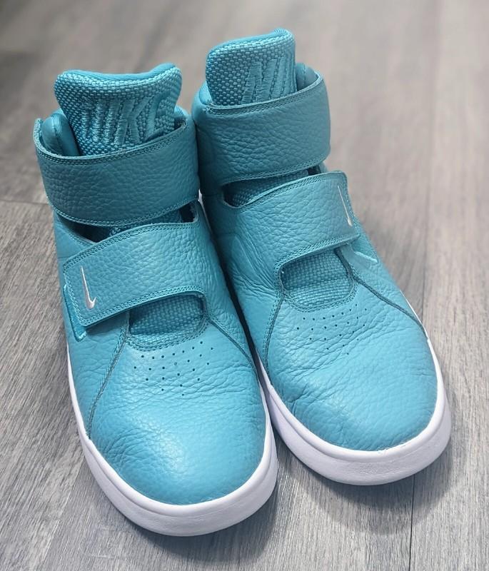 Nike Marxman Hyper Jade Sneakers Size 6Y Pre-owned