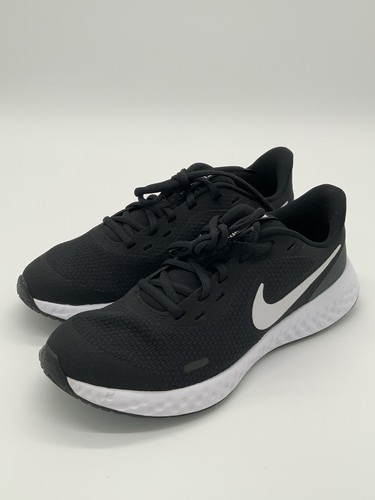 Nike Revolution 5 Running Shoe Trainers US Size 6Y Model: BQ5671-003
