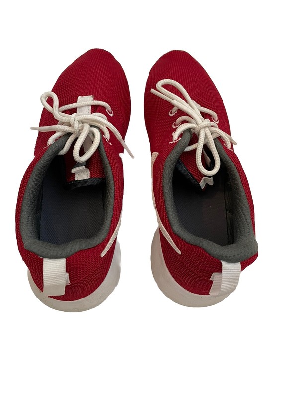 Nike Roshe One Gym Running Shoes Sneakers 4.5 Y Red & White