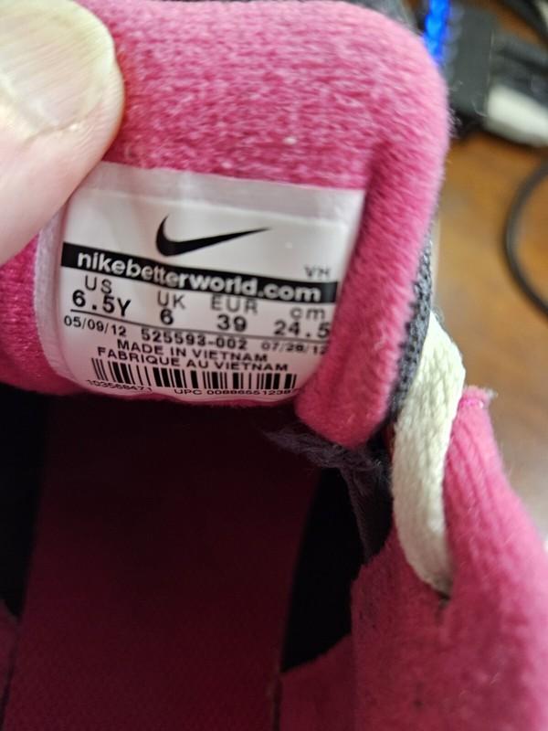 NIKE Running Sneakers Youth 6.5Y Athletic Gray White Pink 525593-002