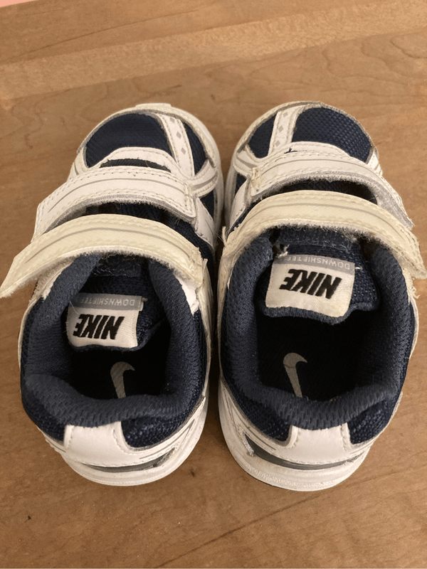 Nike Size 5 Baby Toddler Downshifted Blue White Sneakers Shoes