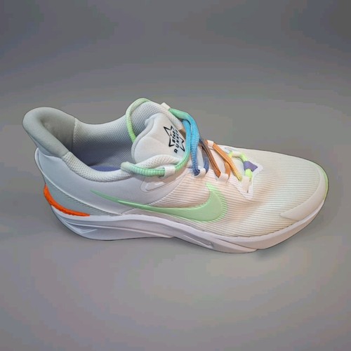 Nike Star Runner 4 NN SE (PS) White/Multi Girl's Slip On Sneakers Size:7 Youth