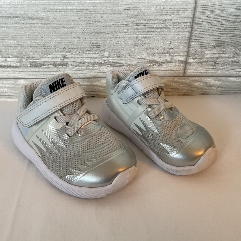 Nike Star Runner Toddler Sneakers Sz 5 Platinum White/silver Sneakers