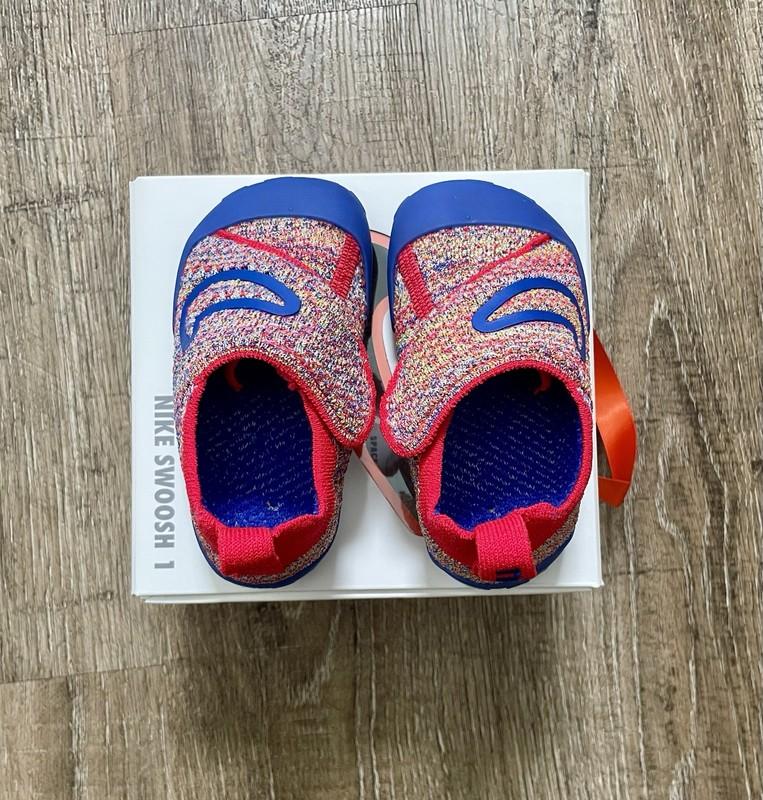 Nike Swoosh 1 TD Infant Fkyknit Shoes Sail Game Royal Siren Red Sz 6C FB3244-100