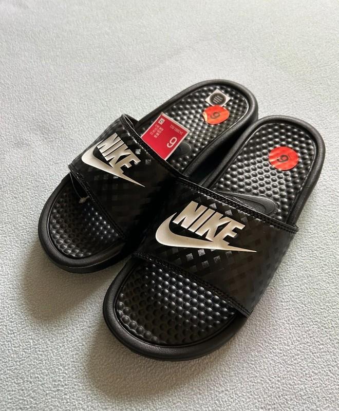 Nike Women's Benassi JDI Slides Sandal Size 6 7 8 Free Shipping