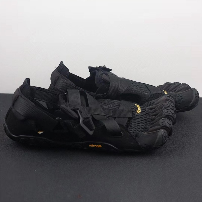 Non-Slip Split-Toe Vibram FiveFinger Yoga Shoes Women's Pilates & Dance Black