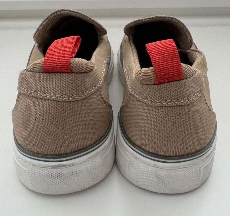 Nordstrom Boys Canvas Slip On Boat Shoe EUC Size 3