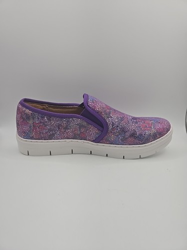 Nurse Mates Adela Violet Meadow Womens Size 8.5M New In Box