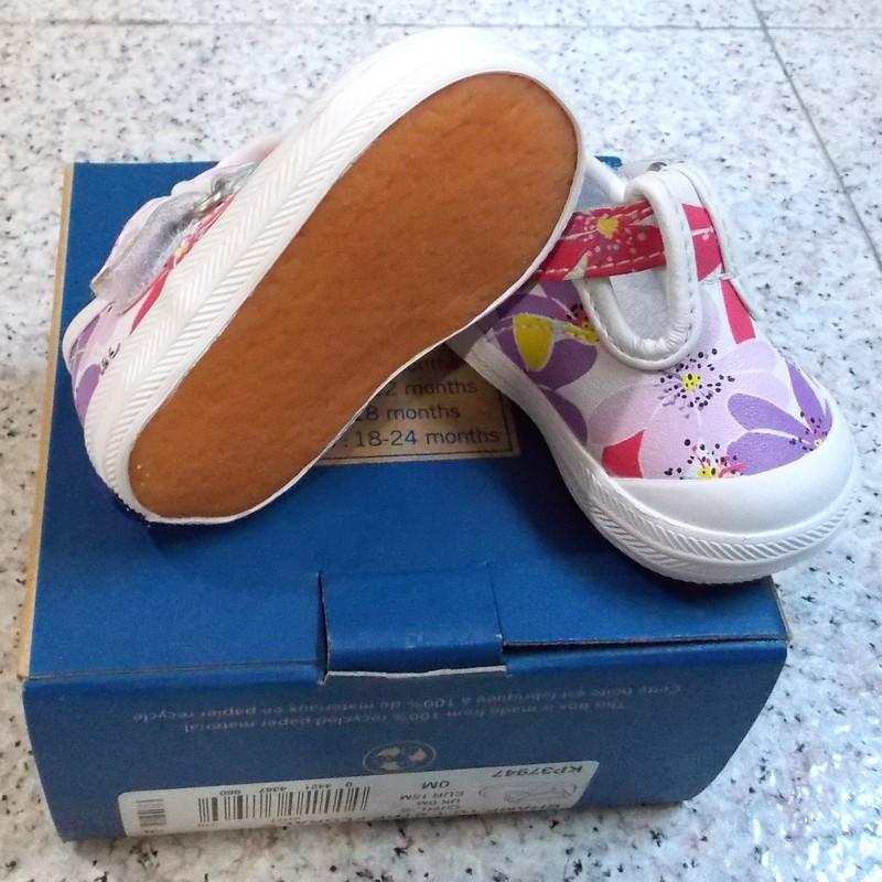 NWB KEDS Champ TC T Strap Floral White Color Flower Girls Infant Newborn Sandal