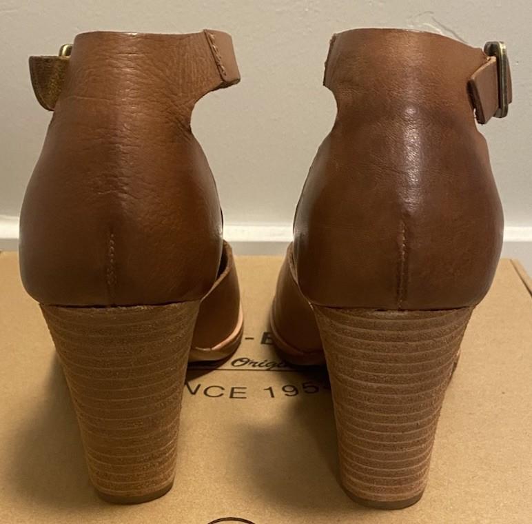 NWB KORKEASE Christie Harlow Leather Heel Sundance Catalog In Brown Terra Size 9