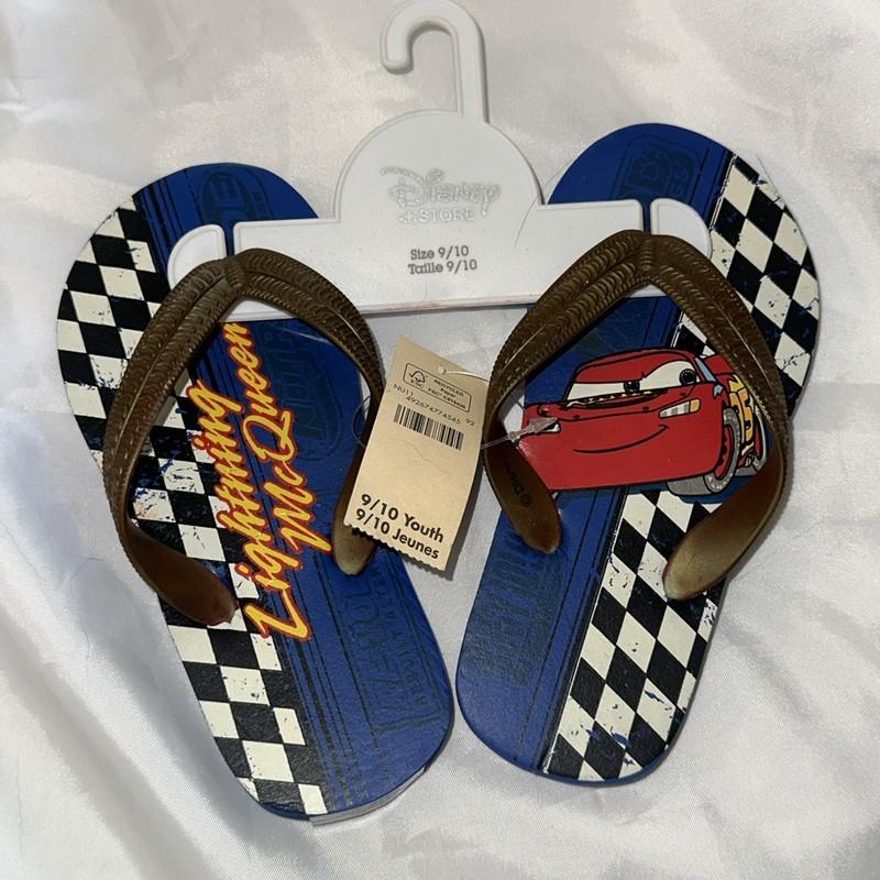 NWT DISNEY Store CARS FLIP FLOPS SIZE 9/10 lightning mcqueen