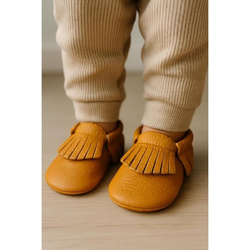 NWT Genuine Leather Baby Moccasins – Classic Tan Fringe