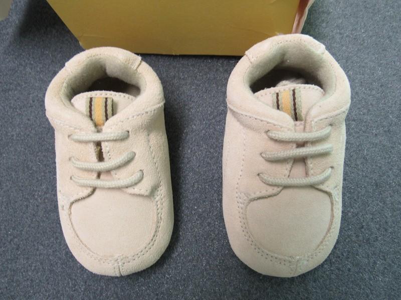 NWT GYMBOREE TAN SUEDE LEATHER Soft Sneaker Style CRIB SHOES 03 Free US Shipping