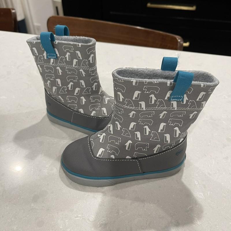 NWT Little Boys See Kai Run Snow Friend Ripley Winter Boots Size 8 Blue Gray