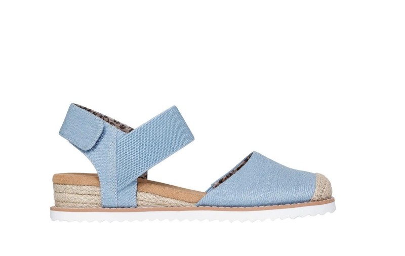 NWT skechers Women's BOBS Desert Kiss - Sun Shining sneakers