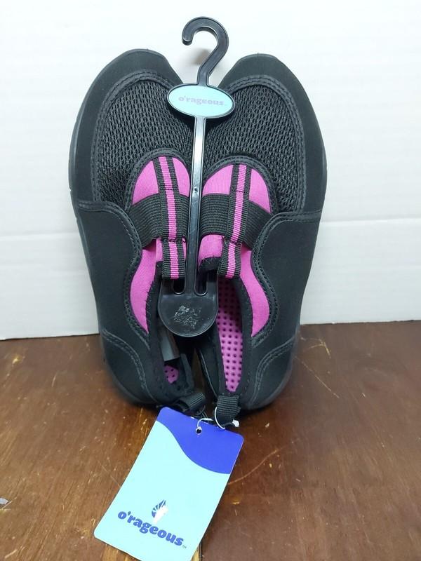O'Rageous Girls Black & Pink 2D Swim Shoes. Free Shipping