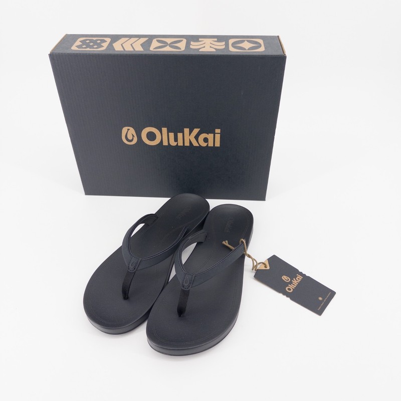 Olukai Women's ‘Uiki Water-Friendly Beach Sandals