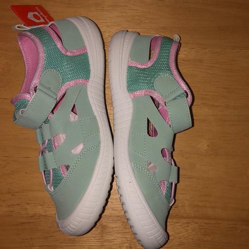 Oomphies Delta Mint Casual School Summer Play Athletic Sandals NIB 3Y