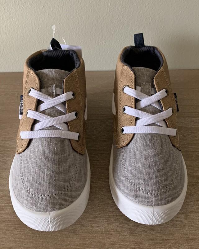 OSHKOSH B’Gosh Barclay Toddler Boys High Top Sneakers Size 11