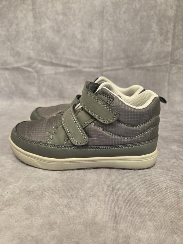 OshKosh B’gosh Olive Green High‑Top Boots Size 12 Toddler/Kids
