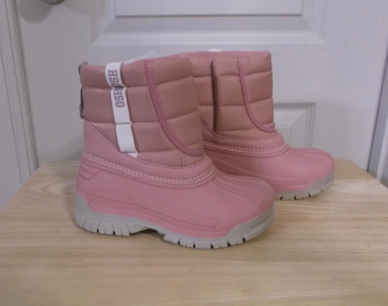 OSHKOSH B'GOSH TODDLER GIRLS SNOW BOOTS - SLIP-ON - SIZE 11 - NEW WITH TAGS