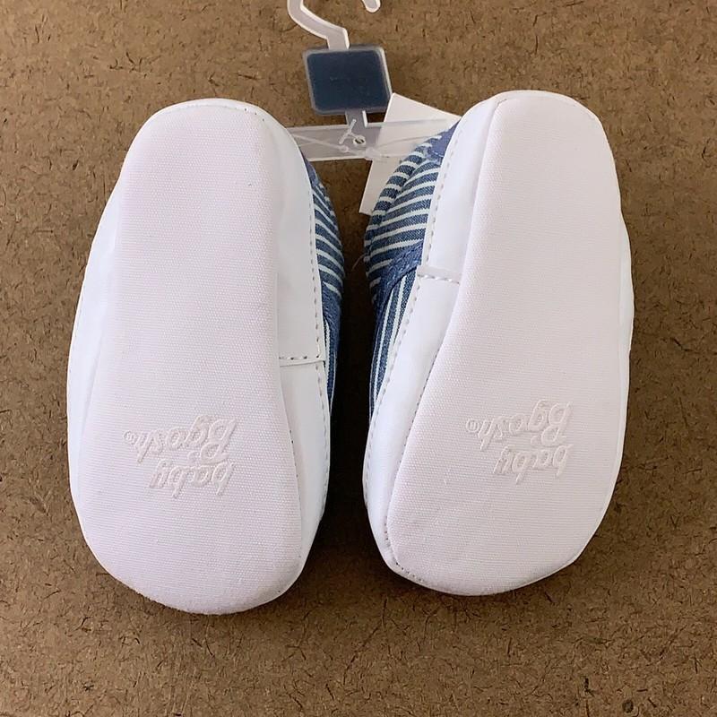 OshKosh Baby Size 3 (6-9 Months) Blue Striped Chambray Slip-On Baby Shoes NWT