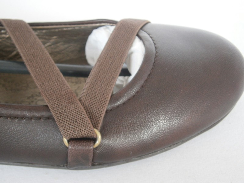 OTBT PARK CITY BROWN SHOES FLATS LEATHER SLIP ON STRETCH HOLD 6 NIB