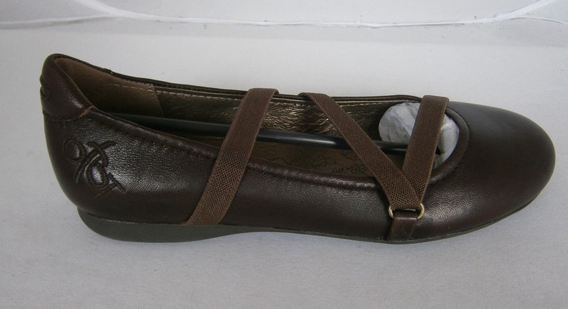 OTBT PARK CITY BROWN SHOES FLATS LEATHER SLIP ON STRETCH HOLD 6 NIB