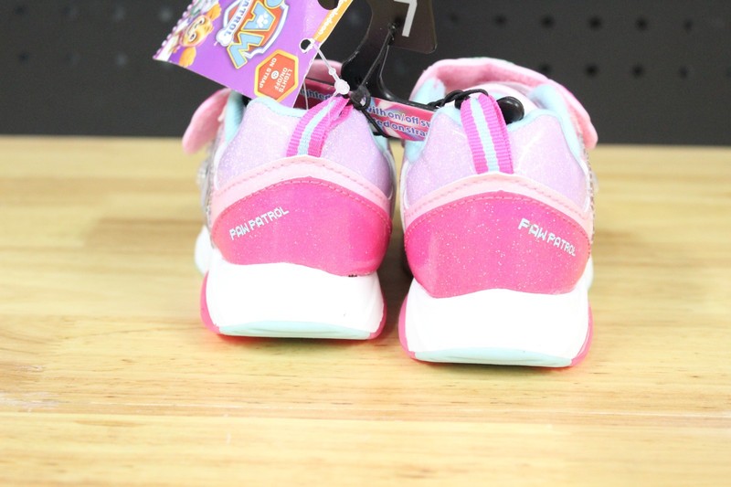 Paw Patrol Toddler Girls Skye And Everest Light Up Sneakers-Pink-Size 7-NWT