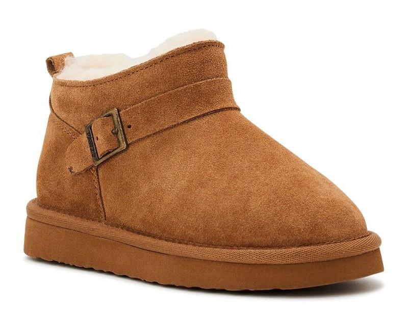 PAWZ by Bearpaw Casual Brown Boots Girls Size 12 Youth Shorty Suede Rubber Amy