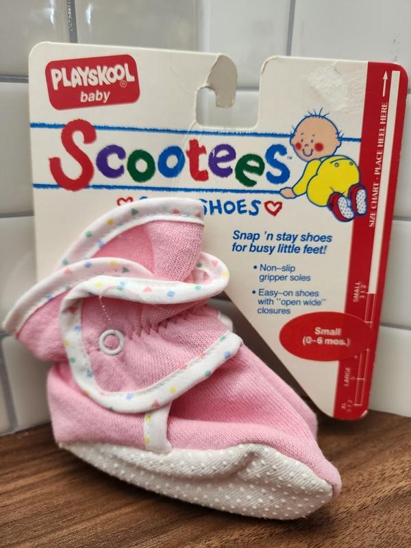 Playskool Baby Scootees Soft Shoes W/ Non-Slip Grippy Soles Small 0-6 Months
