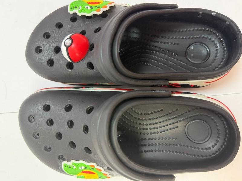 Pokémon Black Slip-On Clogs With Pokéball & Caterpie Charms Kids Size 33