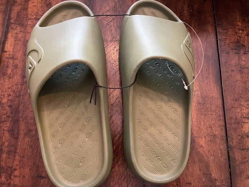 QUIKSILVER Men 11 Slides Cloudbreak Cloud Break Flip Flops Sandals Shoes OLIVE