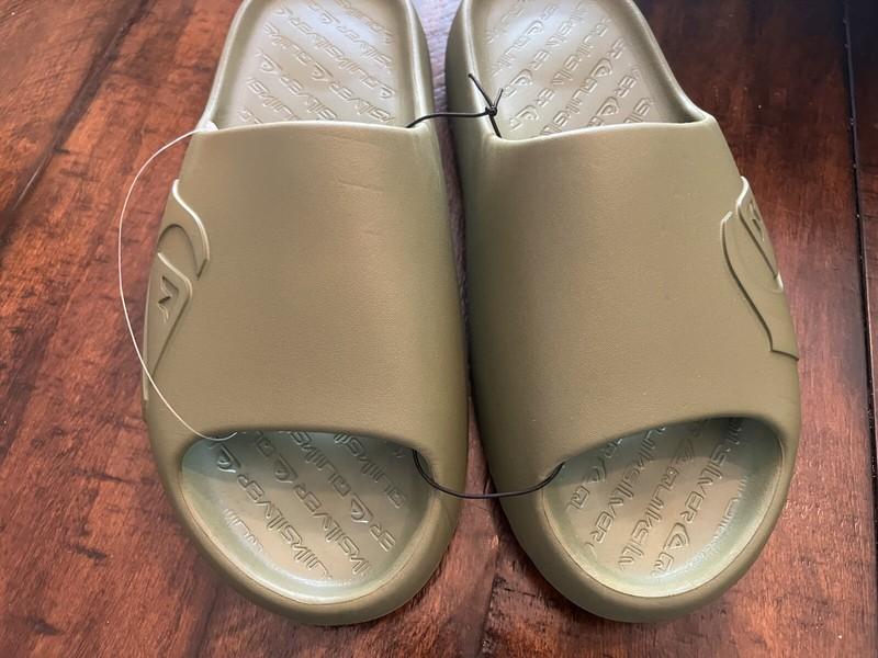 QUIKSILVER Men 11 Slides Cloudbreak Cloud Break Flip Flops Sandals Shoes OLIVE