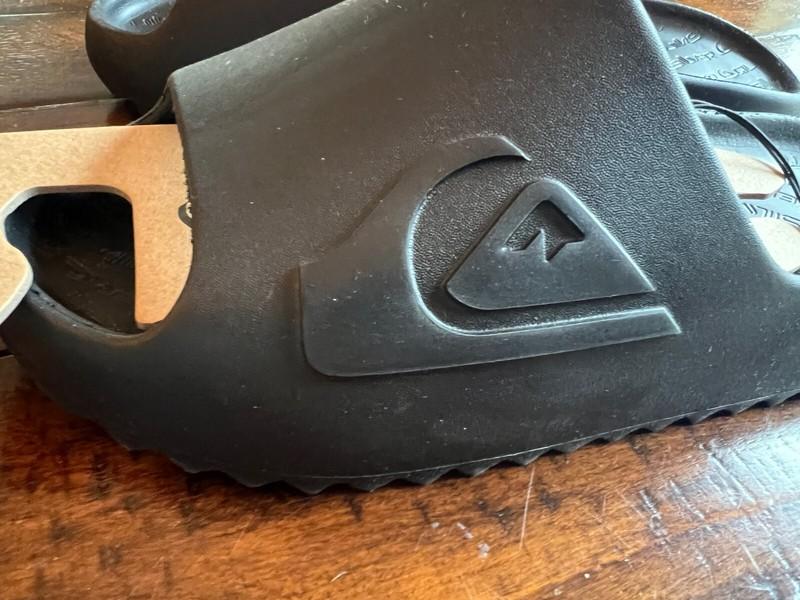 QUIKSILVER Men 11 Slides Cloudbreak Cloud Break Flip Flops Sandals Shoes BLACK