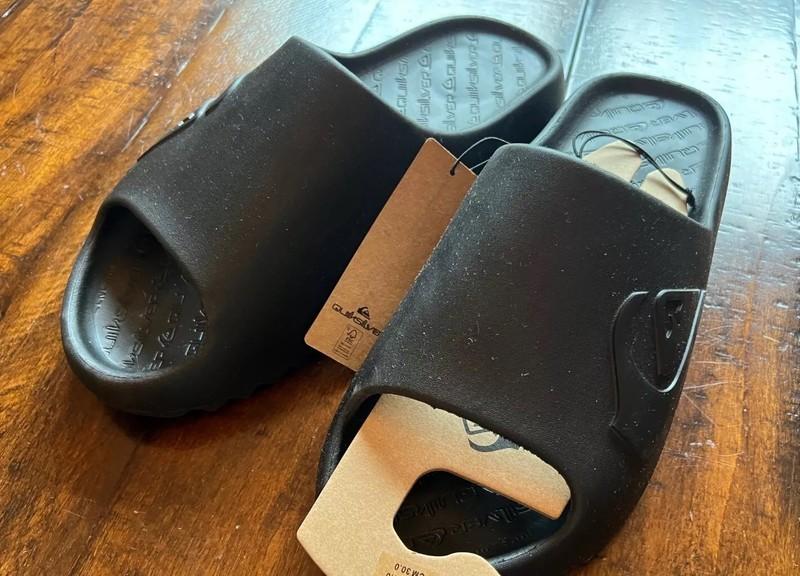 QUIKSILVER Men 11 Slides Cloudbreak Cloud Break Flip Flops Sandals Shoes BLACK