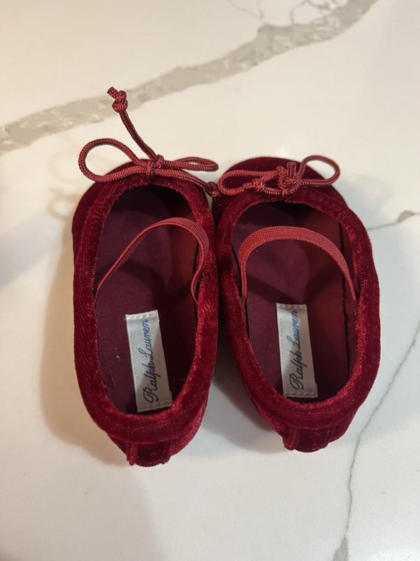 Ralph Lauren Beautiful Perfect Condition Size 4 Burgundy Velor Euro Size19 Cm 13