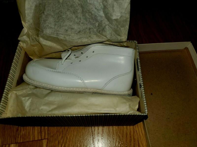 RARE Pussyfoots By Savage Vintage Leather Baby Shoes NEW OLD STOCK