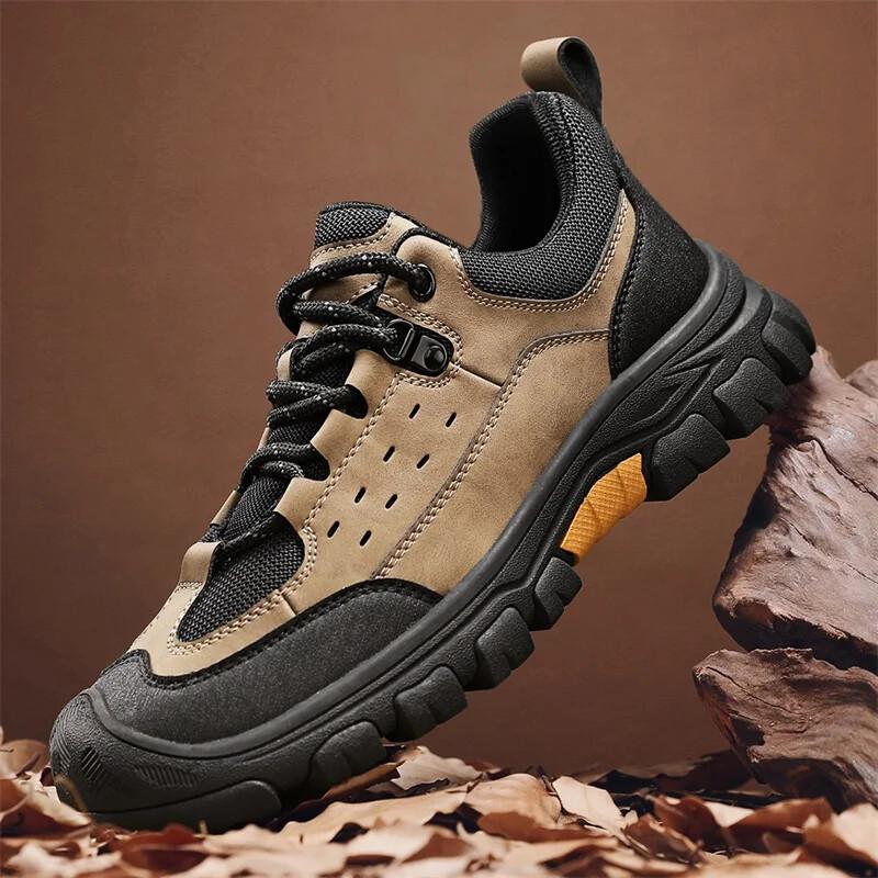 Retro Leather Casual Men's Shoes Outdoor Hiking Non-Slip Climbing Comfy Trainers
