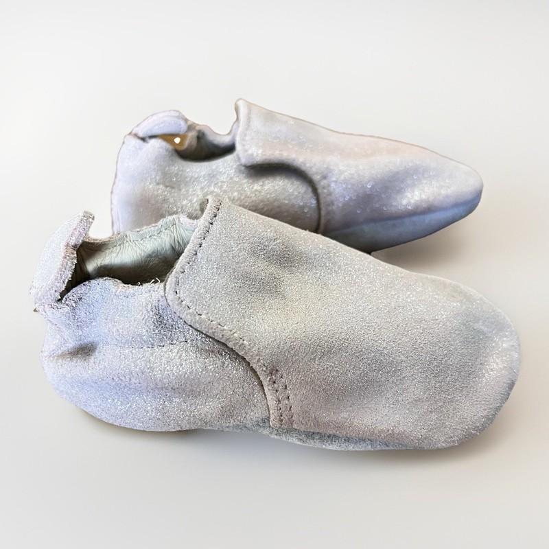 Robeez Girls Pink Soft Sole Leather Crib Shoes