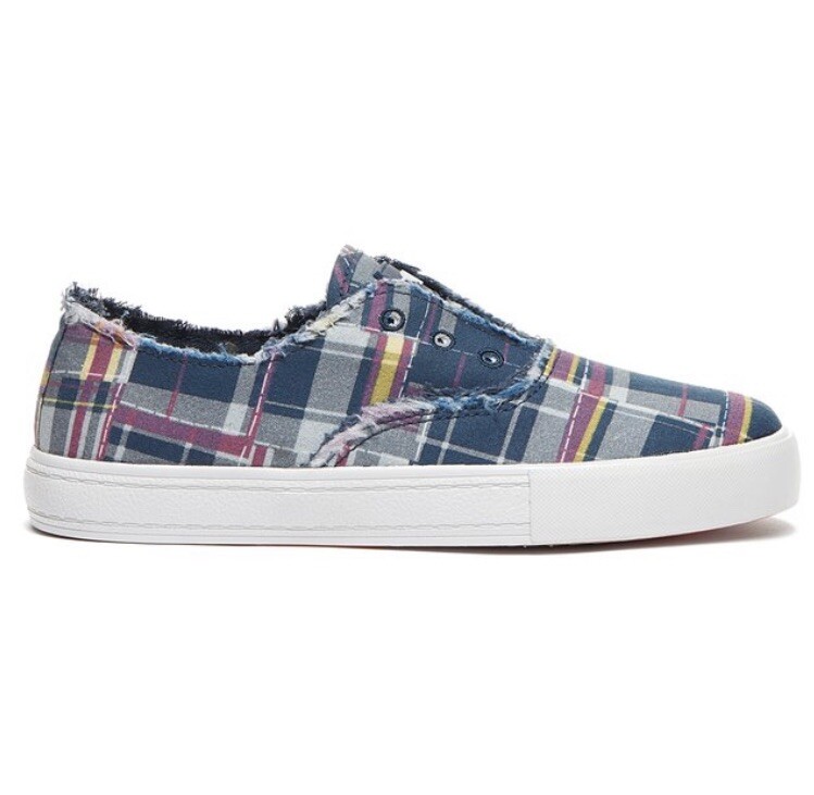 Rocket Dog Blue & Pink Afina Patchwork Canvas Sneaker Women 10M