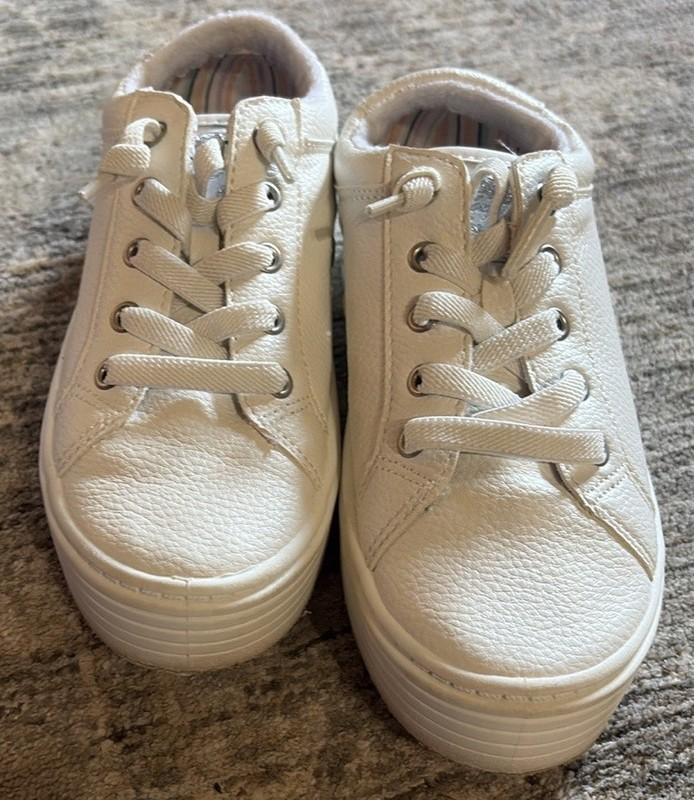 Roxy Girls Platform White Sneakers - Size 1 - No Tie - With Box