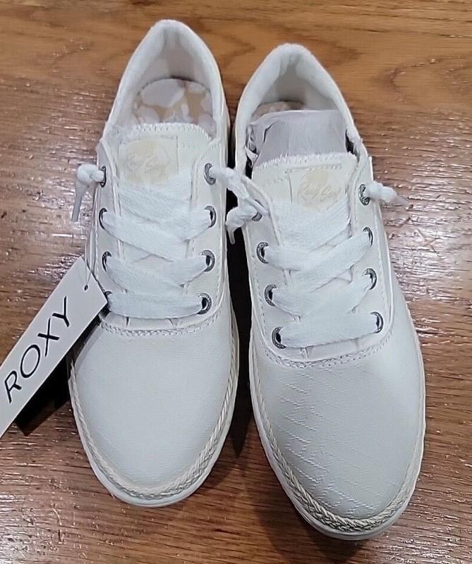 Roxy Shoes Womens Talon Casual Comfort Low Sneakers White Fabric SZ 6 Or 7