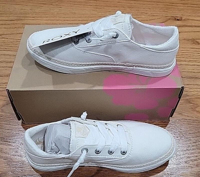 Roxy Shoes Womens Talon Casual Comfort Low Sneakers White Fabric SZ 6 or 7