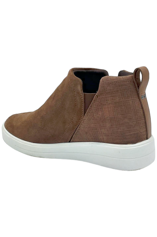 Ryka Women's Vera Chelsea Boot Camel