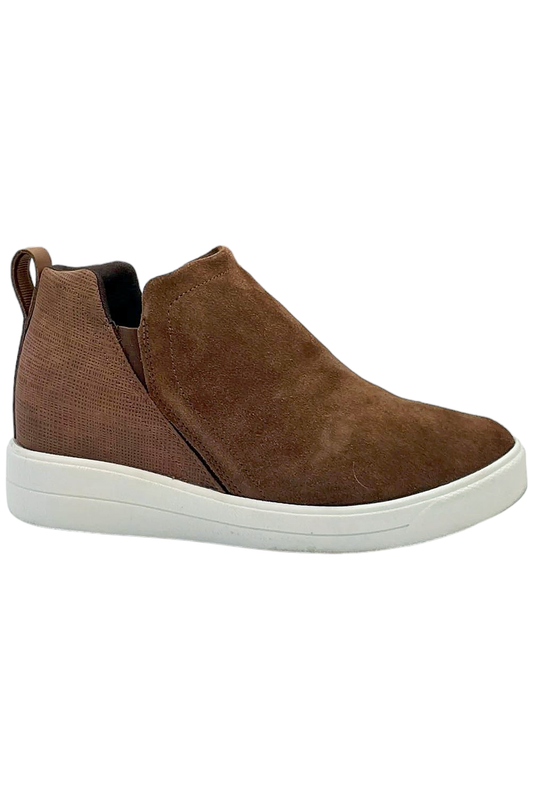 Ryka Women's Vera Chelsea Boot Camel