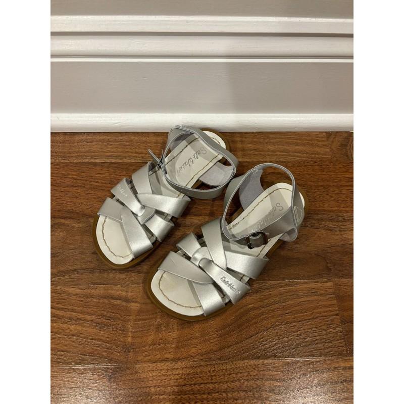 Salt Water Sandals Silver Original Girl's size 12
